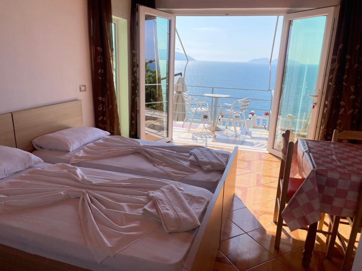 Sea View Apartments Vlora Kültér fotó