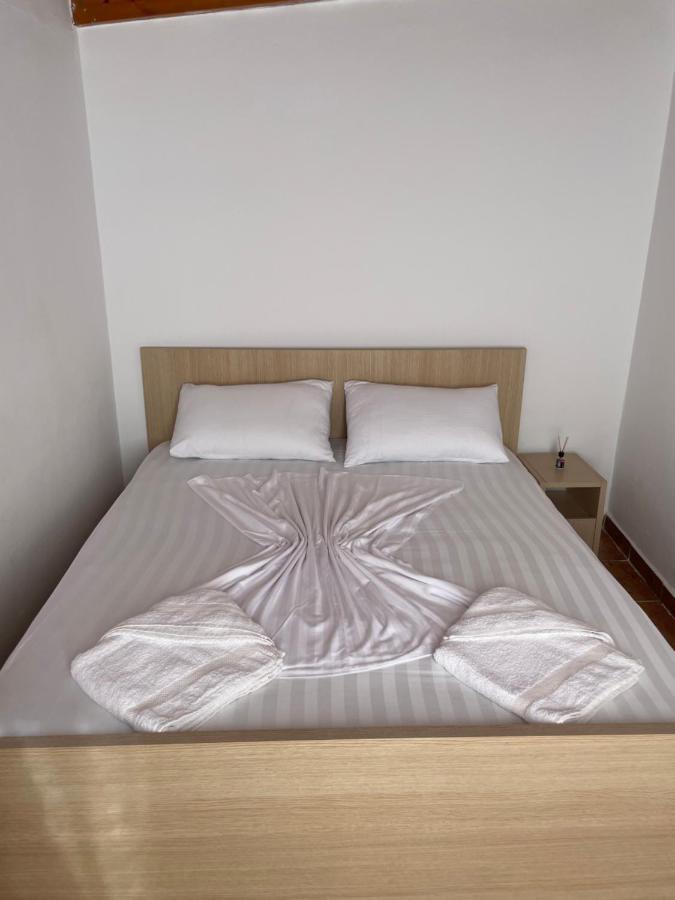 Sea View Apartments Vlora Kültér fotó