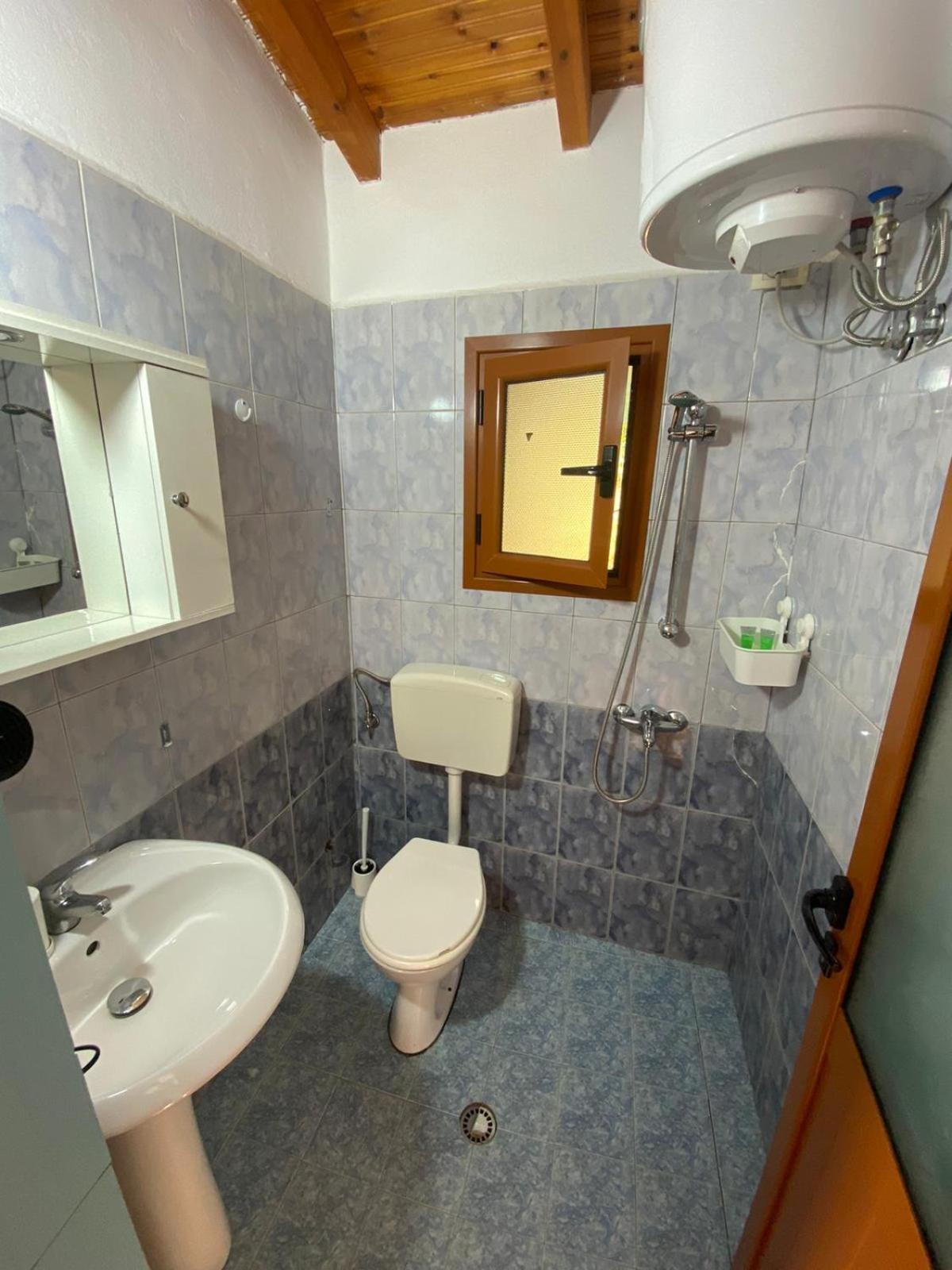 Sea View Apartments Vlora Kültér fotó