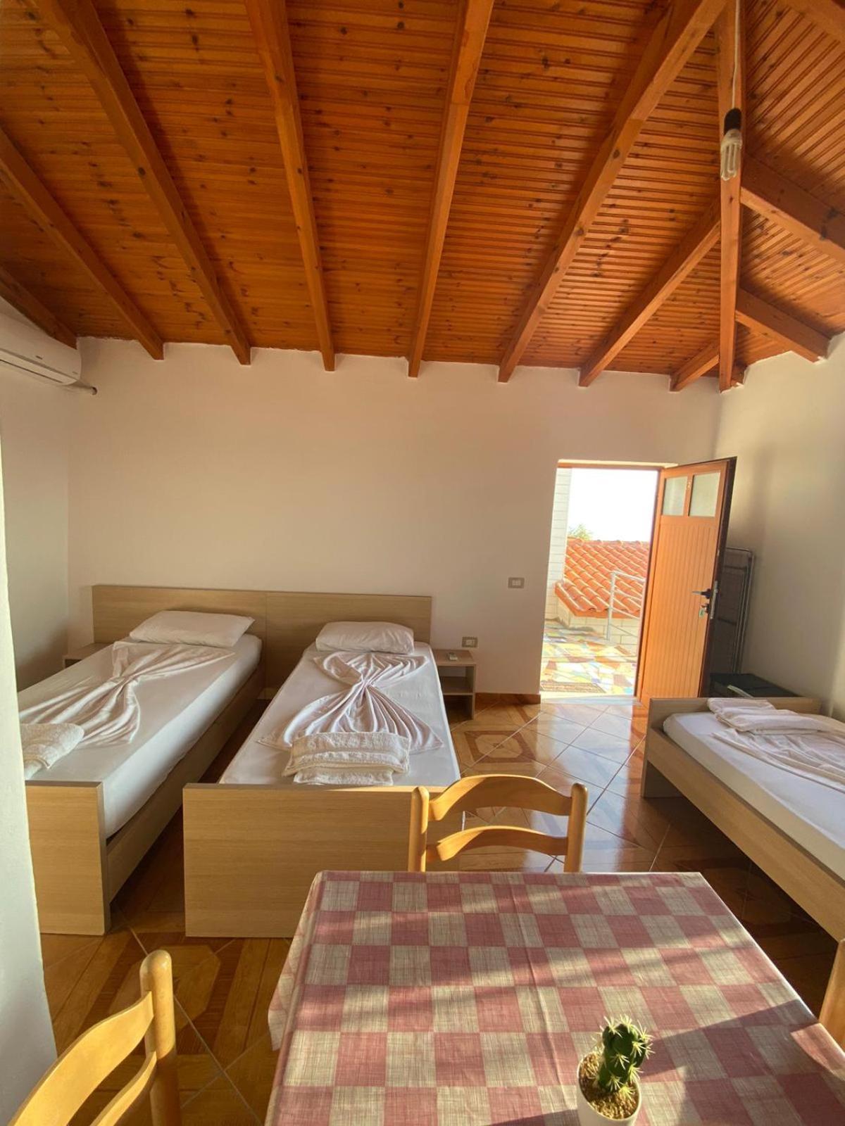 Sea View Apartments Vlora Kültér fotó