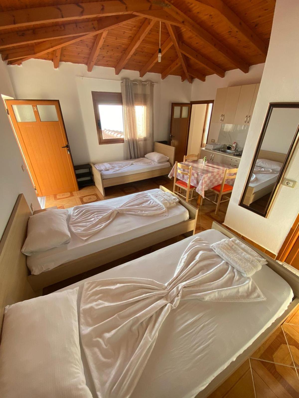 Sea View Apartments Vlora Kültér fotó